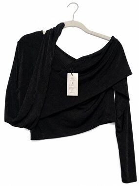 Cider Black Shimmery Long-Sleeve Crop Top